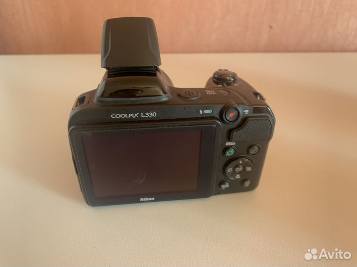 Компактный фотоаппарат nikon