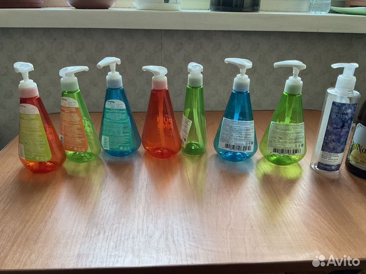 Пластиковые флаконы