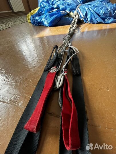 Парашут основной