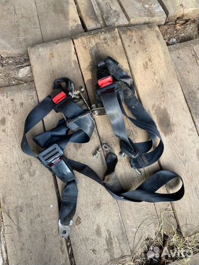 Продам ремни безопасности