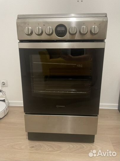 Электрическая плита indesit