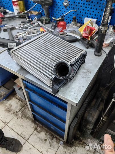 Интеркуллер vag 3.0 tdi правый