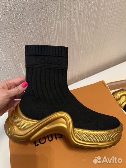 Кроссовки LV 38