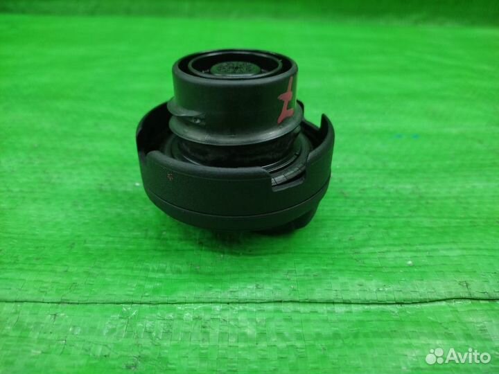 Крышка топливного бака Volkswagen Touareg