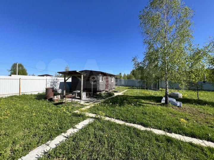 Дача 30 м² на участке 10 сот.