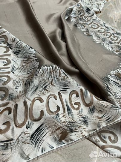 Платок Gucci. Оригинал