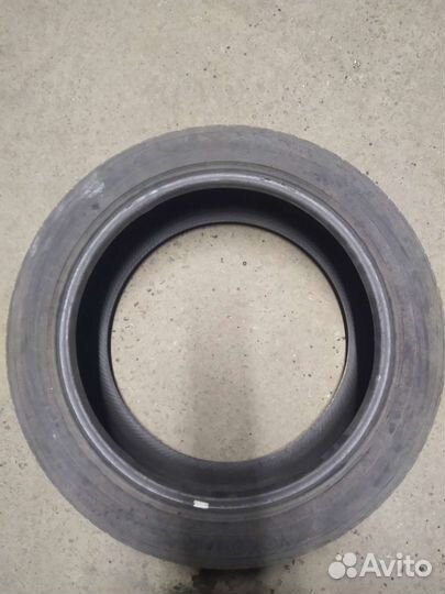 Roadstone N8000 215/50 R17