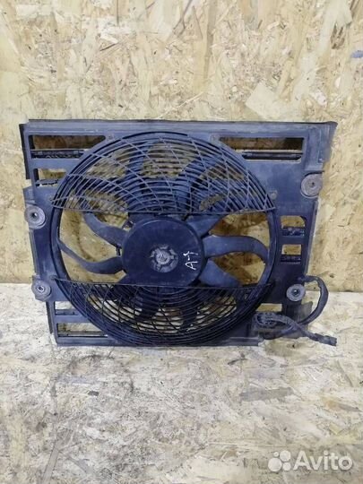 Вентилятор охлаждения BMW 5 E39 2000 052007001