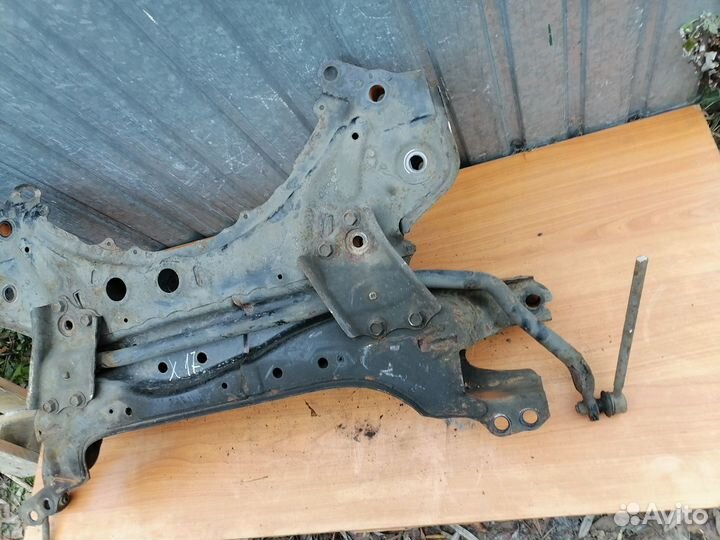 Подрамник двигателя Toyota RAV 4 2006-2013