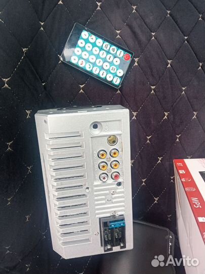 Автомагнитола 2