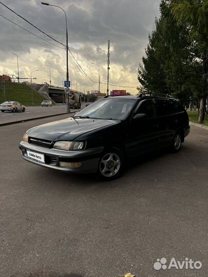 Toyota Caldina 2.0 AT, 1996, 200 000 км