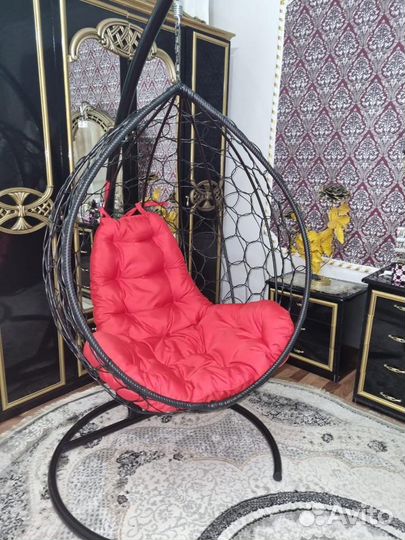 Садовая качеля кокон