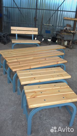 Скамьи гимнастические и гардеробные от производите