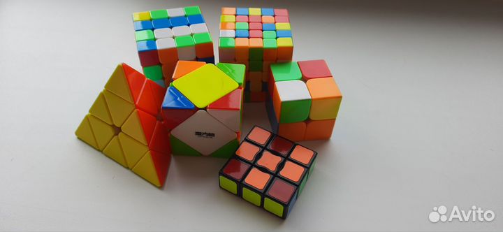 Кубики рубика, головоломки