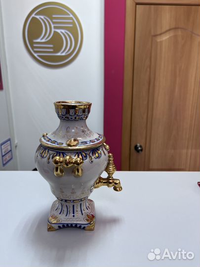 Фарфоровый самовар-шкатулка Сувенирный