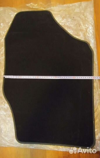 Автомобильные коврики текстильные