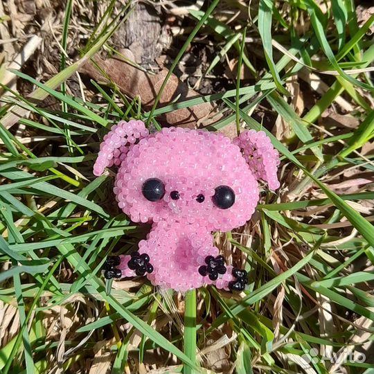 Амигуруми из бисера свинка