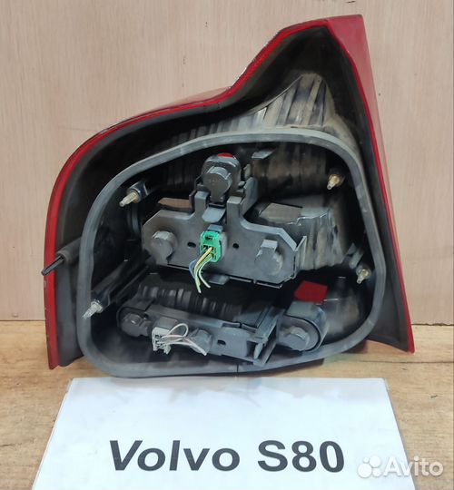 Фонарь правый Volvo S80, 2005г