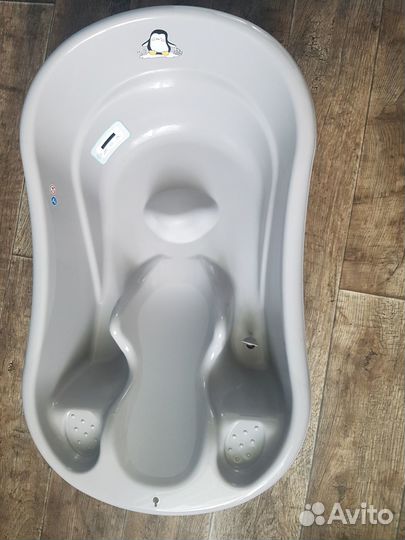 Ванночка для купания с горкой