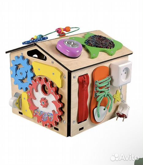 Бизиборд домик