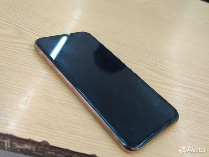 iPhone Xs, 256 ГБ