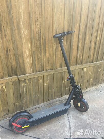 Электросамокат Yokamura i8