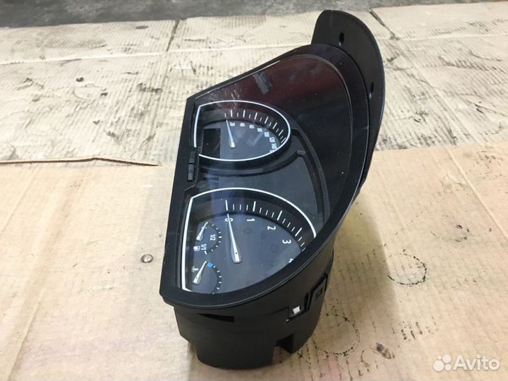 Панель приборов N52 АКПП до 260 км/ч BMW X3 E83