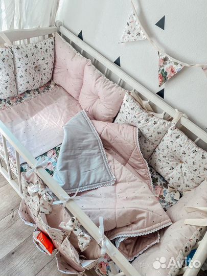 Бортики комплекты в кроватку (новые)