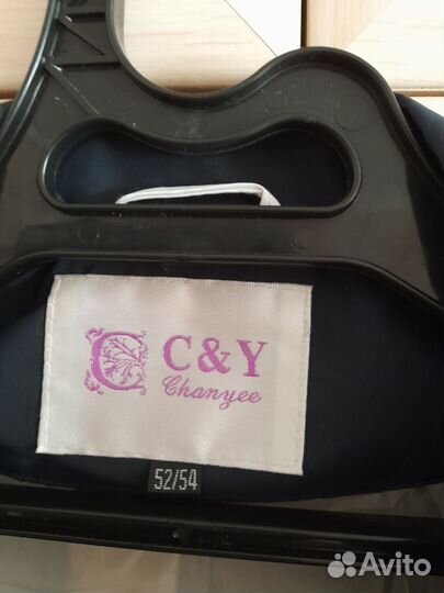 Ветровка женская новая. Размер 52-54темно-синяя