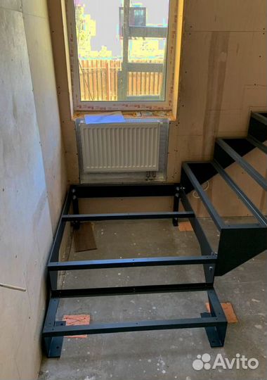 Лестница в коттедж