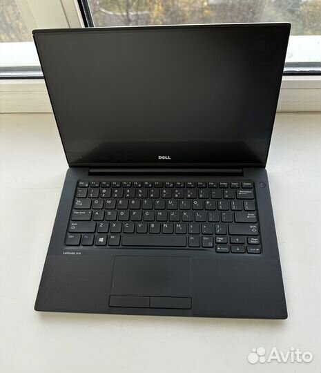 Ноутбук Dell Latitude 7370
