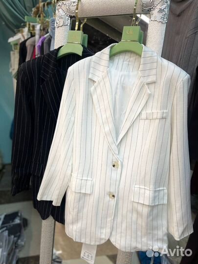 Пиджак женский