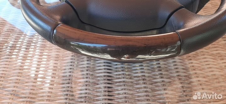 Руль с деревянными вставками Mercedes E-Class W211