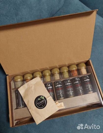 Набор приправ на подставке