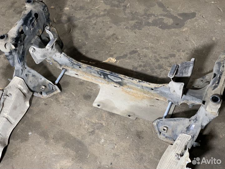 Подрамник передний Audi A7 4G