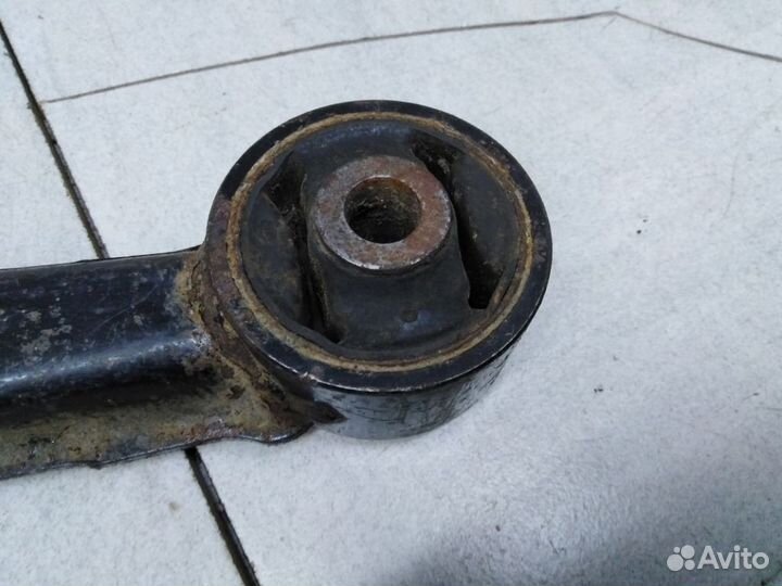 Рычаг задний продольный правый