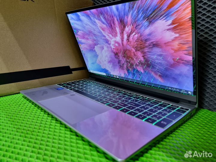 Ноутбук i7/16Gb/SSD 512 Новый