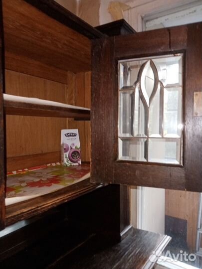 Буфет старинный антикварный 19 века с резьбой