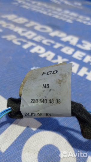 Проводка двери Mercedes-Benz W220 седан 1999