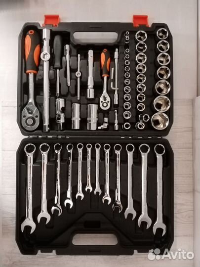 Набор инструментов 61 в 1