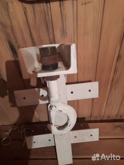 Кронштейн для груши