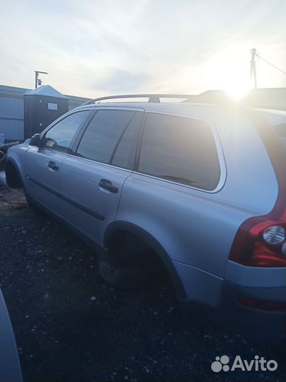 На Вольво хс 90