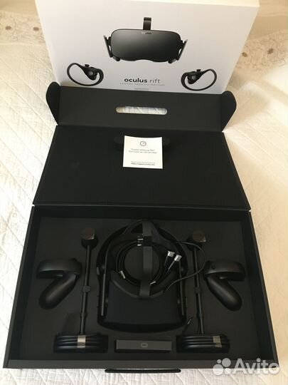 Шлем виртуальной реальности Oculus Rift для пк