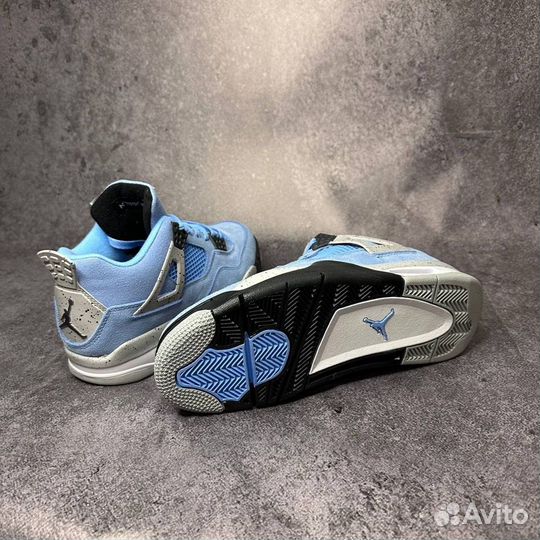 Кроссовки Nike Air Jordan 4 Retro University Blue