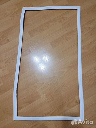 Резинка уплотнитель для холодильника 55100