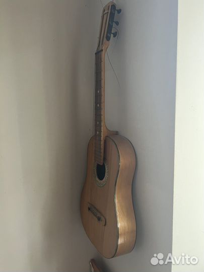 Продам гитару СССР