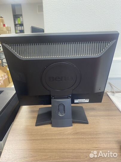 Монитор BenQ 17