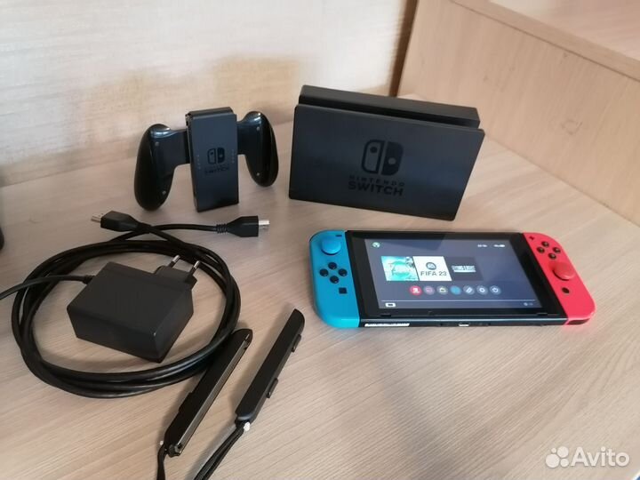 Nintendo Switch 64gb+999игр Прошита