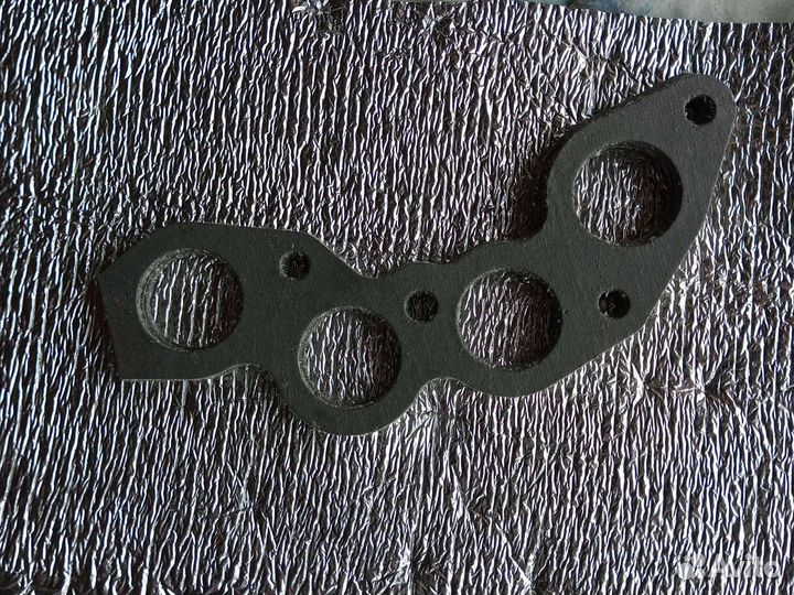 Прокладка впускного выпускн коллектора 2103-2106