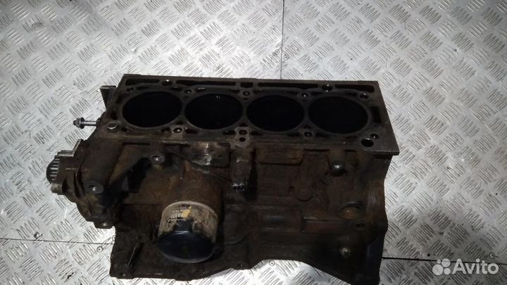 Блок двс Renault K4MF496 1.6 голый б\у (арт. K4MF496)